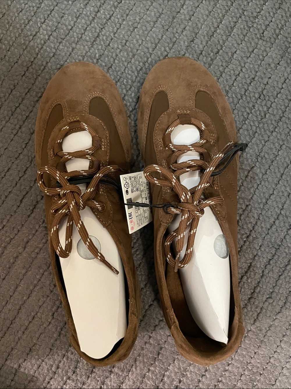 Sheepskin flats